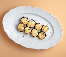 Запеченные шампиньоны с сыром