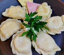 Вареники с ветчиной и сыром