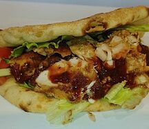 Шаурма в греческой пите