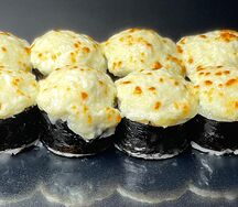 Якудза Лосось-моцарелла