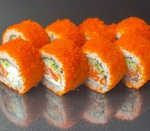 Калифорния с лососем