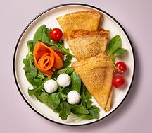 Блины с копченым лососем