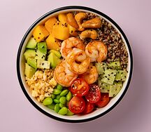 Боул с копчёным лососем