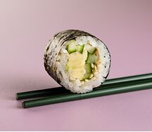 Футо огурец с авокадо