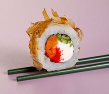 Бонито с копченым лососем