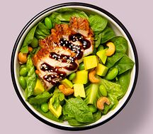 Салат с угрем и авокадо