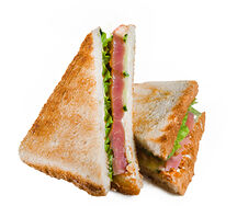 Сэндвич с тунцом