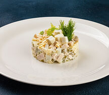Оливье с курицей