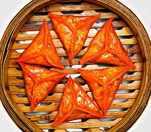 Дим сам с креветкой и курицей карри
