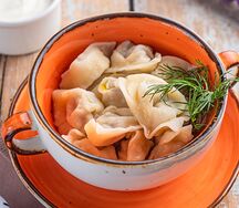 Пельмени ручной лепки с говядиной