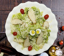 Салат Цезарь с курицей