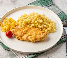 Грудка в сыре с макаронами