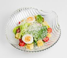 Салат Цезаридзе с креветками