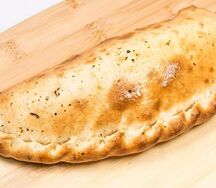 Кальцоне с курицей и сладким перцем 300г