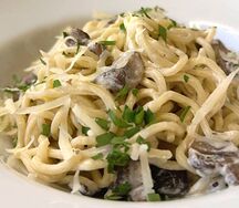 С курицей, грибами и трюфельным маслом