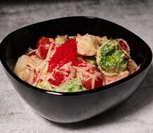 Гребешки с брокколи в сливочном соусе