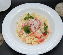 Тальятелле с мясом краба