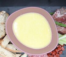 Сырный крем-суп с пармезаном и сухариками