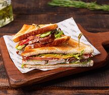 Сэндвич с ветчиной