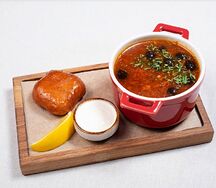 Солянка сборная мясная
