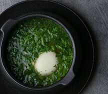 Куриный бульон с зеленью