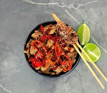 Гречневая лапша с курицей