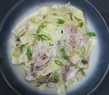 Паста Феттуччине ветчина с грибами