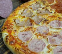 Пицца Quattro carni