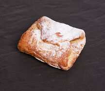 Слойка с творогом