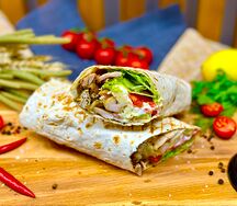 Шаурма с курицей Цезарь