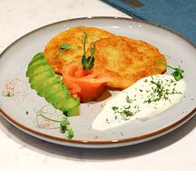 Драники с сёмгой и гуакамоле