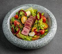 Салат с тунцом