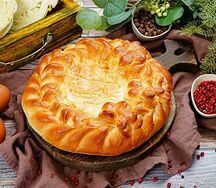 Пирог с капустой и яйцом