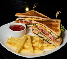 Клаб-сэндвич с курицей