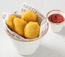 Наггетсы из курицы с кетчупом