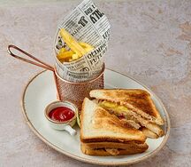 Фирменный клаб-сэндвич