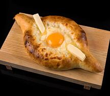 Хачапури по-аджарски