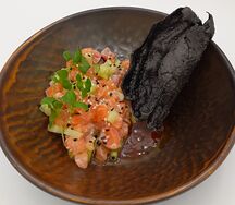 Паназиатский тартар из лосося