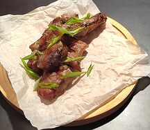 Шашлык из cвинoй шеи на гриле