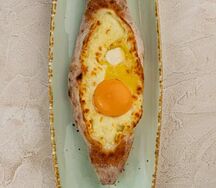 Хачапури по-аджарски