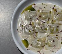 Равиоли со шпинатом и сливочным сыром 