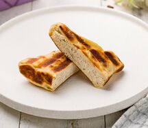 Грилата с курицей и сыром