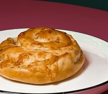 Сырная булочка
