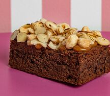 Брауни с солёной карамелью