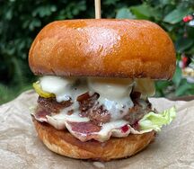 Блю чиз Бургер