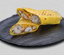 Сырная шаверма с курицей