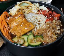Горячий кукси с тофу
