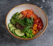 Поке с форелью