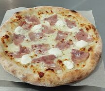 Пицца Сливочная с ветчиной
