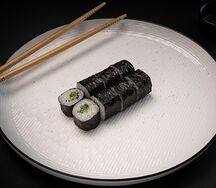 Ролл Огурец